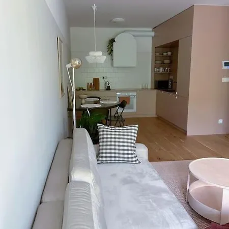 Apartment Zwirn, Free Parking, 24/7 Access Bratislava Exterior photo